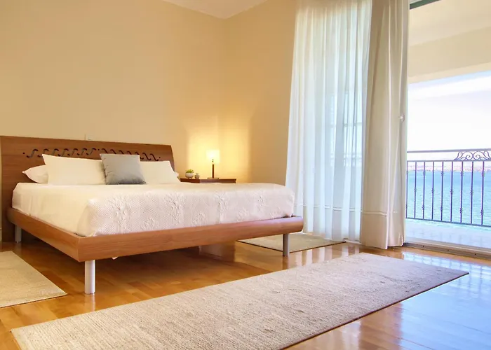 Апартаменты Oceanview Prestige Кали