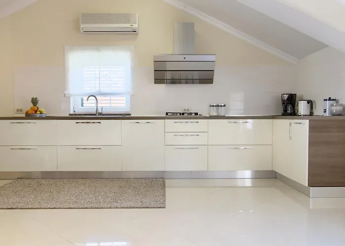 Oceanview Prestige Кали