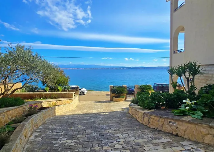 Апартаменты Oceanview Prestige *