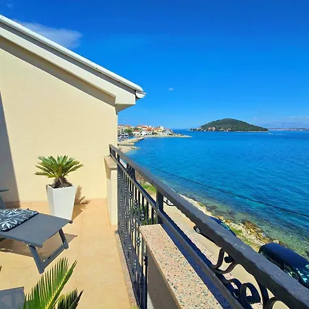 아파트 Oceanview Prestige *