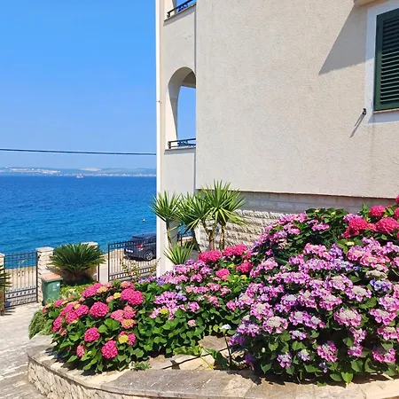 아파트 Oceanview Prestige